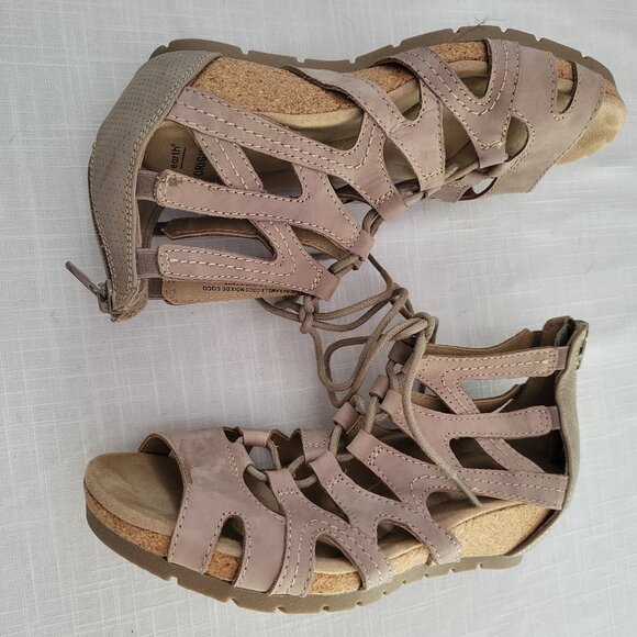 Earth Origins Kendra Kamilla Wedges - Picture 1 of 5